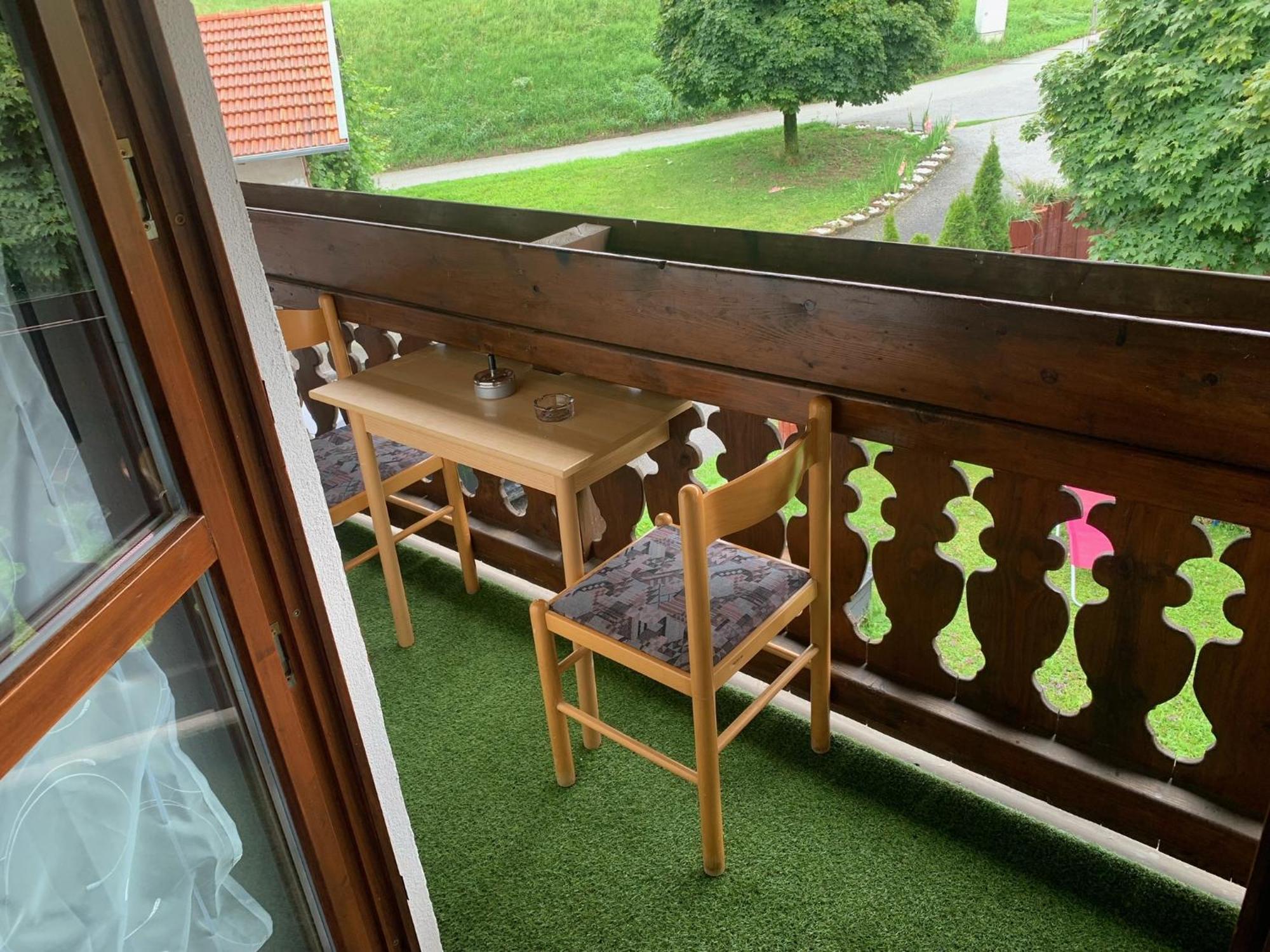 Ferienwohnung Am Ponyhof Altötting Exteriör bild